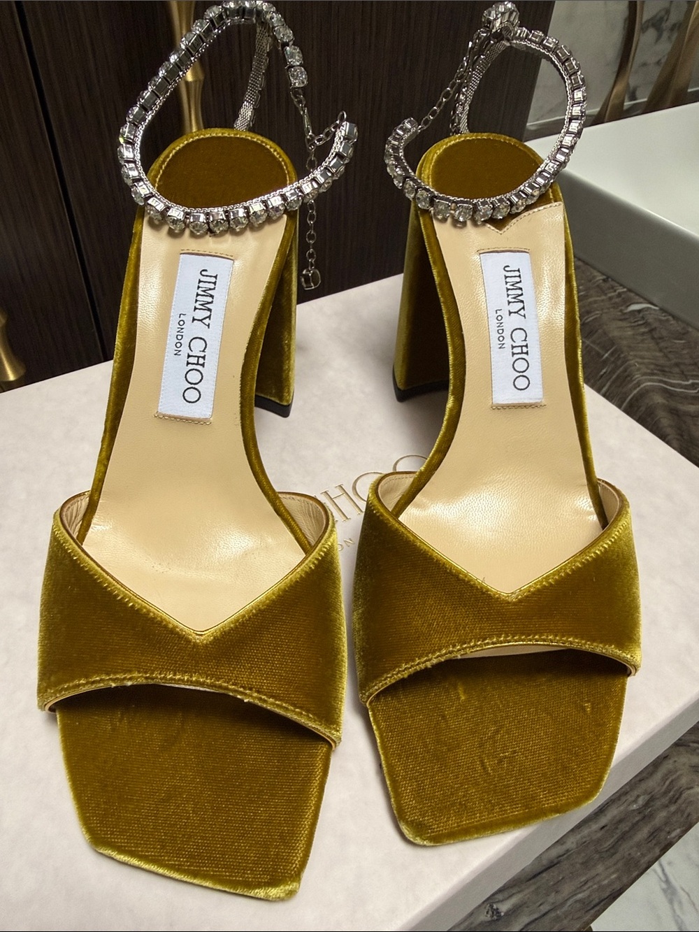 Jimmy Choo Olive Velvet Block Heel Saeda Embellished Sandals NEW - Picture 14 of 17
